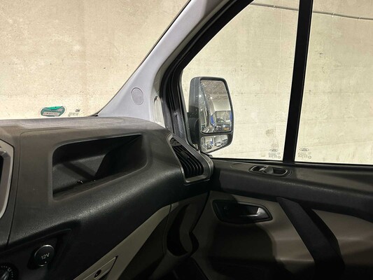 Ford Transit Custom 290 2.2 TDCI Limited DC 125pk 2016 Bedrijfswagen, VV-115-R