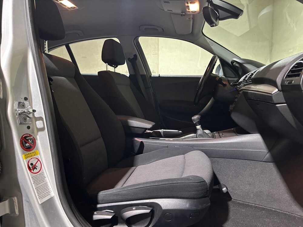 BMW 118i High Executive 129 PS 2005 1er, 46-RK-RP