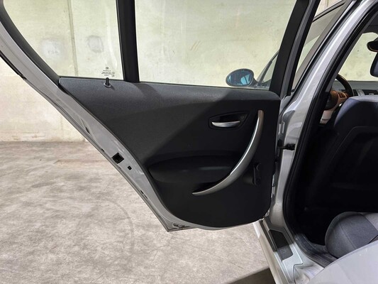 BMW 118i High Executive 129 PS 2005 1er, 46-RK-RP