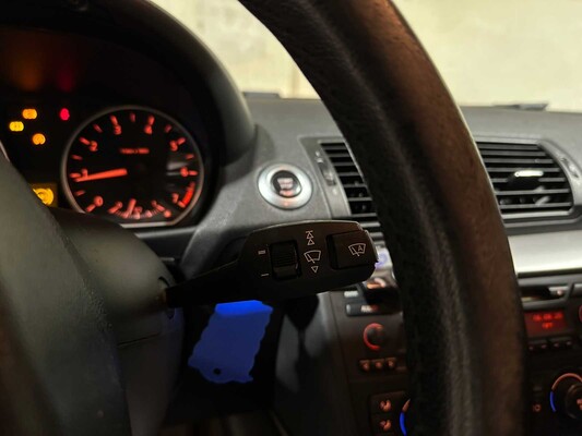 BMW 118i High Executive 129 PS 2005 1er, 46-RK-RP