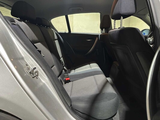 BMW 118i High Executive 129 PS 2005 1er, 46-RK-RP