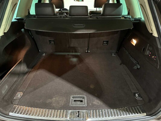 Volkswagen Touareg 3.0 TDI V6 Highline 240pk 2010, 1-SHL-90