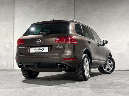 Volkswagen Touareg 3.0 TDI V6 Highline 240pk 2010, 1-SHL-90