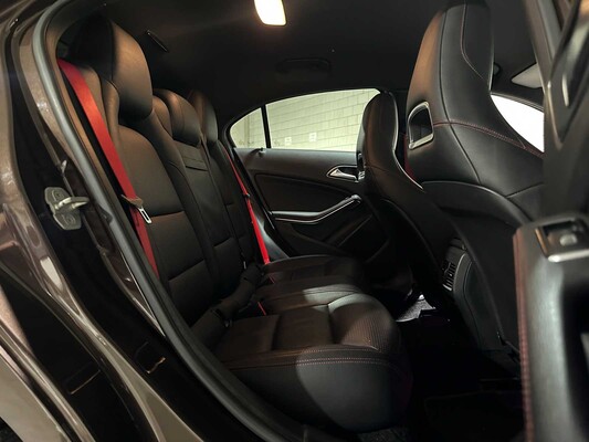 Mercedes-Benz A45 AMG 4MATIC A-klasse 360PK 2015, HST-56-D