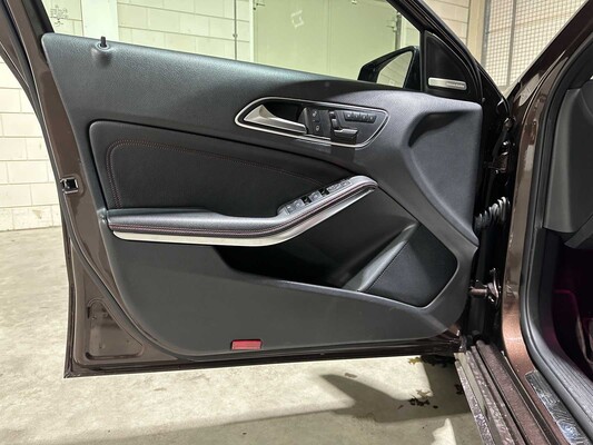 Mercedes-Benz A45 AMG 4MATIC A-klasse 360PK 2015, HST-56-D