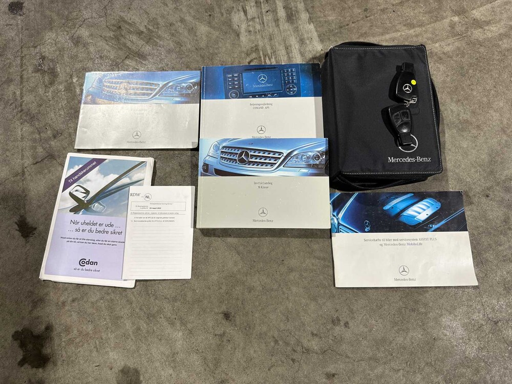 Mercedes-Benz ML500 5.0 V8 306pk 2006 M-klasse, K-267-VB Youngtimer