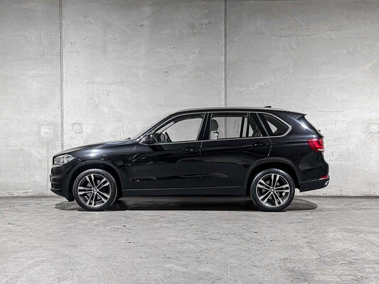 BMW X5 sDrive25d High Executive F15 231pk 2016, K-933-PP
