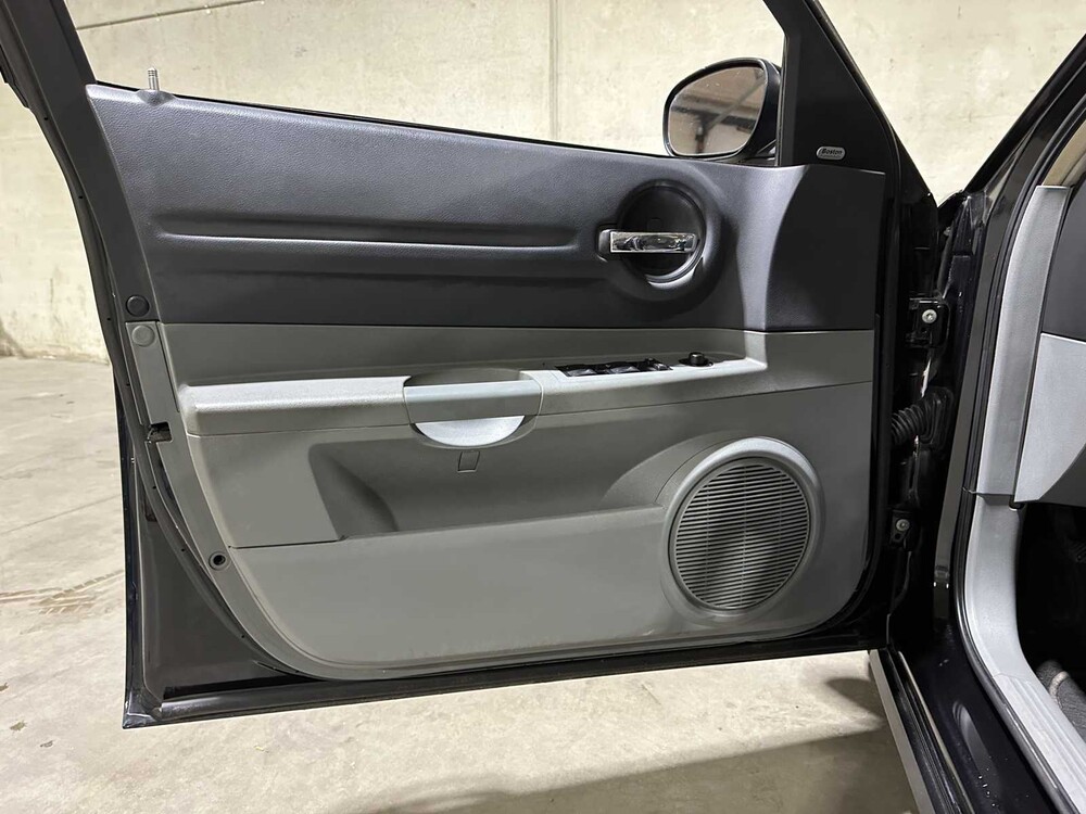 Dodge Magnum R/T 5.7 V8 Ghost Challenger Hemi Hellcat 350pk 2005, T-140-BV