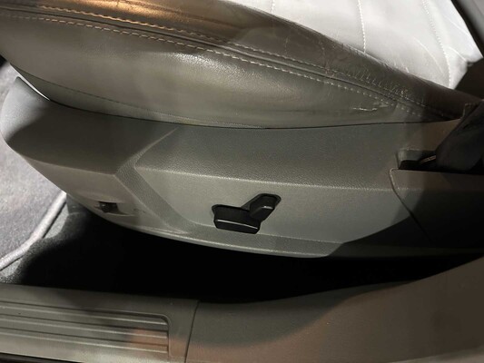 Dodge Magnum R/T 5.7 V8 Ghost Challenger Hemi Hellcat 350 PS 2005, T-140-BV