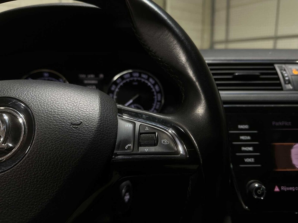 Skoda Superb Combi 1.6 TDI Greenl. Bns 120Pk 2018, RL-442-X