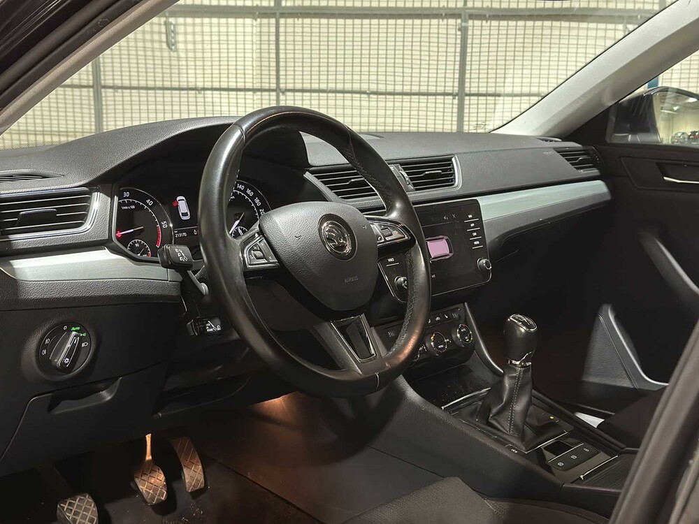 Skoda Superb Combi 1.6 TDI Greenl. Bns 120Pk 2018, RL-442-X