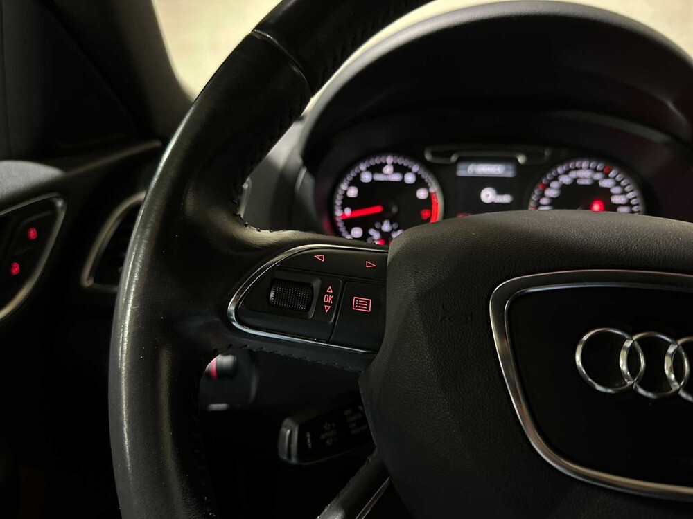 Audi Q3 2.0 TFSI Quattro S Edition 170pk 2012, L-800-RZ