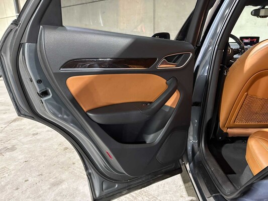 Audi Q3 2.0 TFSI Quattro S Edition 170pk 2012, L-800-RZ