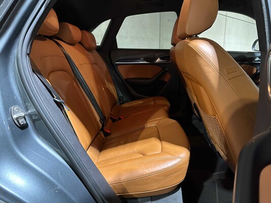 Audi Q3 2.0 TFSI Quattro S Edition 170pk 2012, L-800-RZ