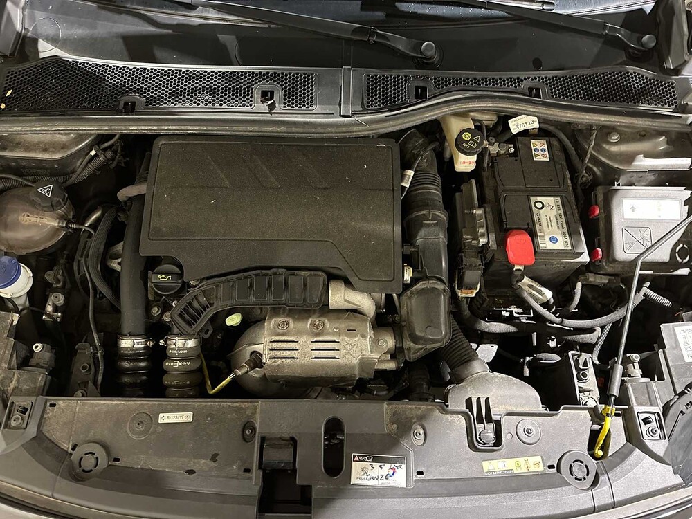 Peugeot 208 1.2 PureTech Allure 101 PS 2020, J-094-VX