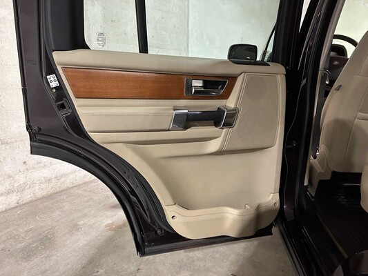 Land Rover Discovery 3.0 SDV6 HSE 7-Persoons 245pk 2011, 74-PDS-1