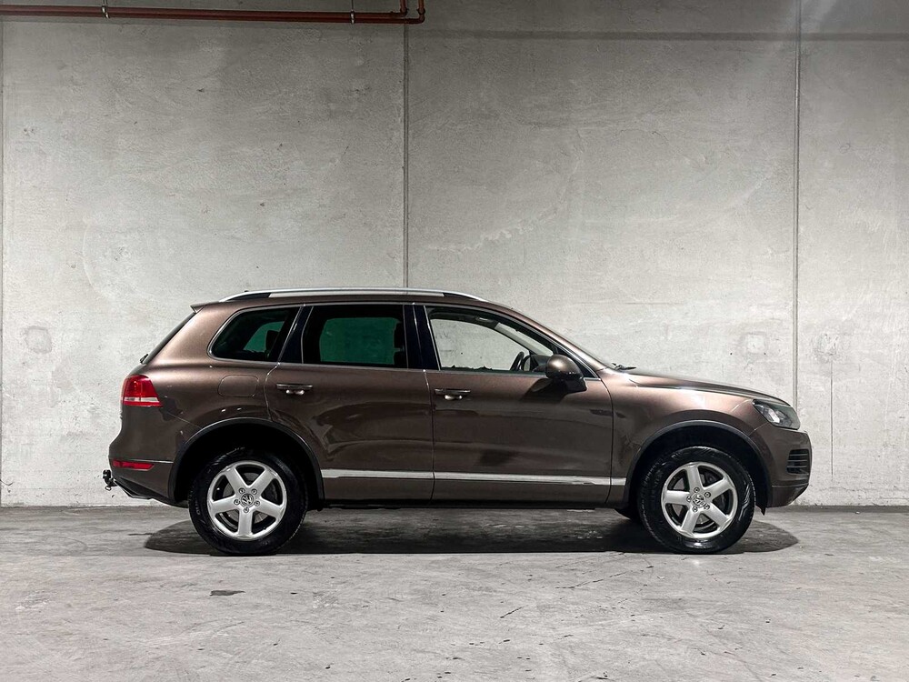 Volkswagen Touareg 3.0 TDI V6 Highline 240pk 2010, 1-SHL-90