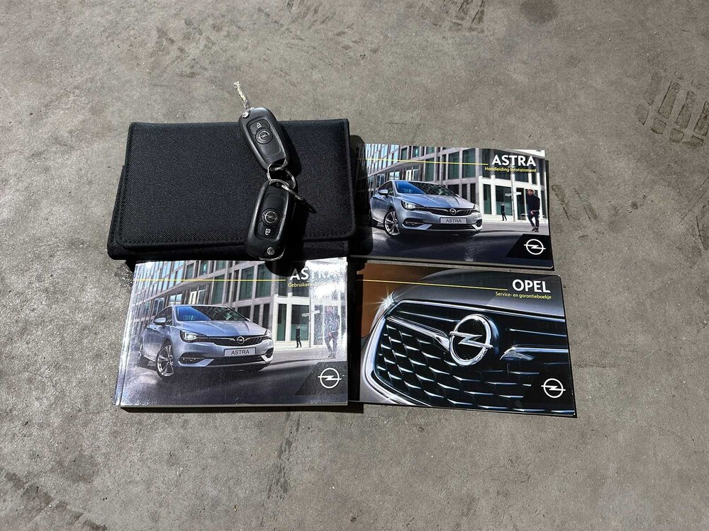 Opel Astra Sports Tourer 1,2 Bns Edition 110 PS 2020, H-416-RL