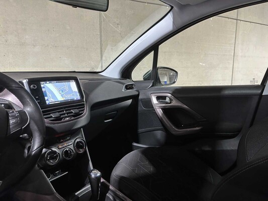 Peugeot 2008 1.2 PureTech Active 82pk 2015 (Origineel-NL), 2-ZST-06