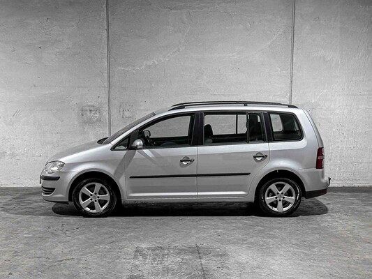 Volkswagen Touran 1,4 TSI Optive DSG 140 PS 2007, 59-TR-BR Youngtimer