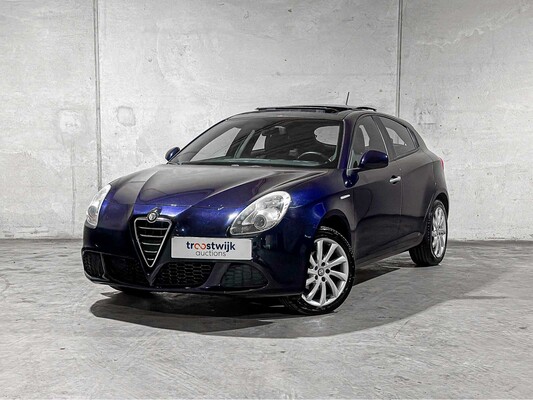 Alfa Romeo Giulietta 1.4 T Distinctive 120pk 2010, KX-159-R