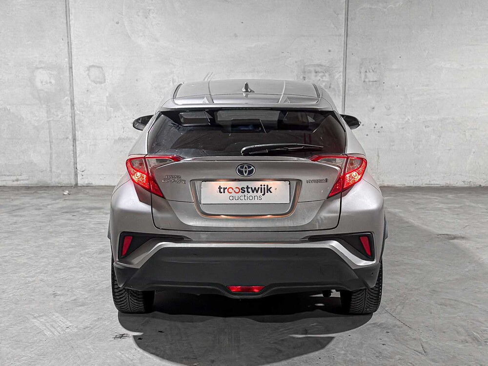 Toyota C-HR 1.8 Hybrid Executive 98PK 2017, PG-762-K