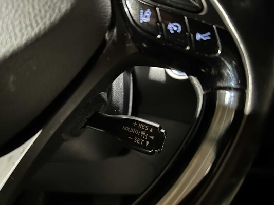 Toyota C-HR 1.8 Hybrid Executive 98PK 2017, PG-762-K