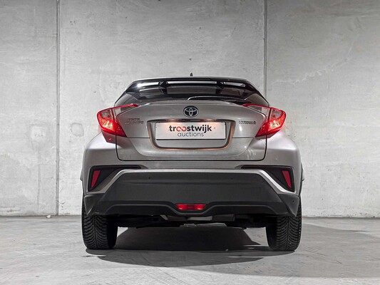 Toyota C-HR 1.8 Hybrid Executive 98 PS 2017, PG-762-K