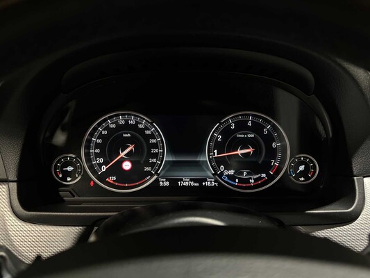 BMW 520i Touring M-Sport High Executive 5-serie 184pk 2013, 92-ZLN-9