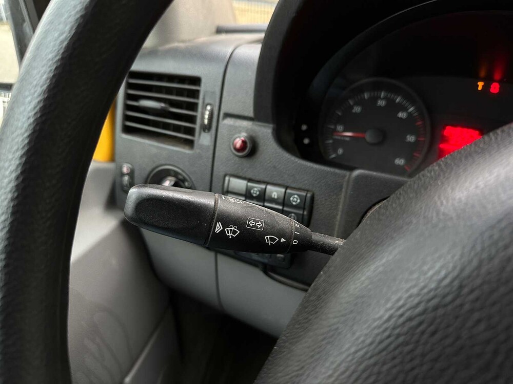 Volkswagen Crafter 50 2.5 TDI L3H2 DC 163PK 2008, 22-BFZ-4