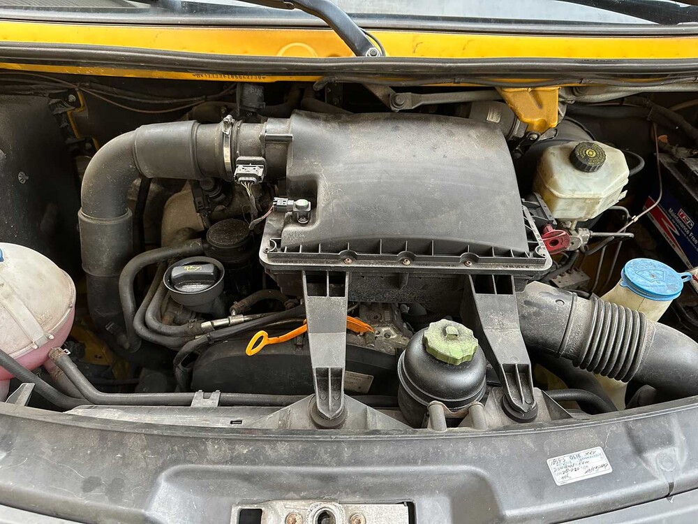 Volkswagen Crafter 50 2.5 TDI L3H2 DC 163PK 2008, 22-BFZ-4