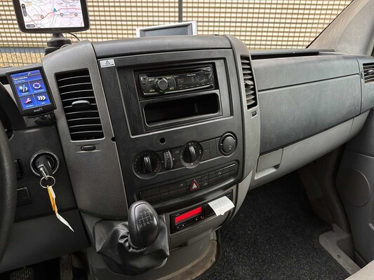 Volkswagen Crafter 50 2.5 TDI L3H2 DC 163PK 2008, 22-BFZ-4