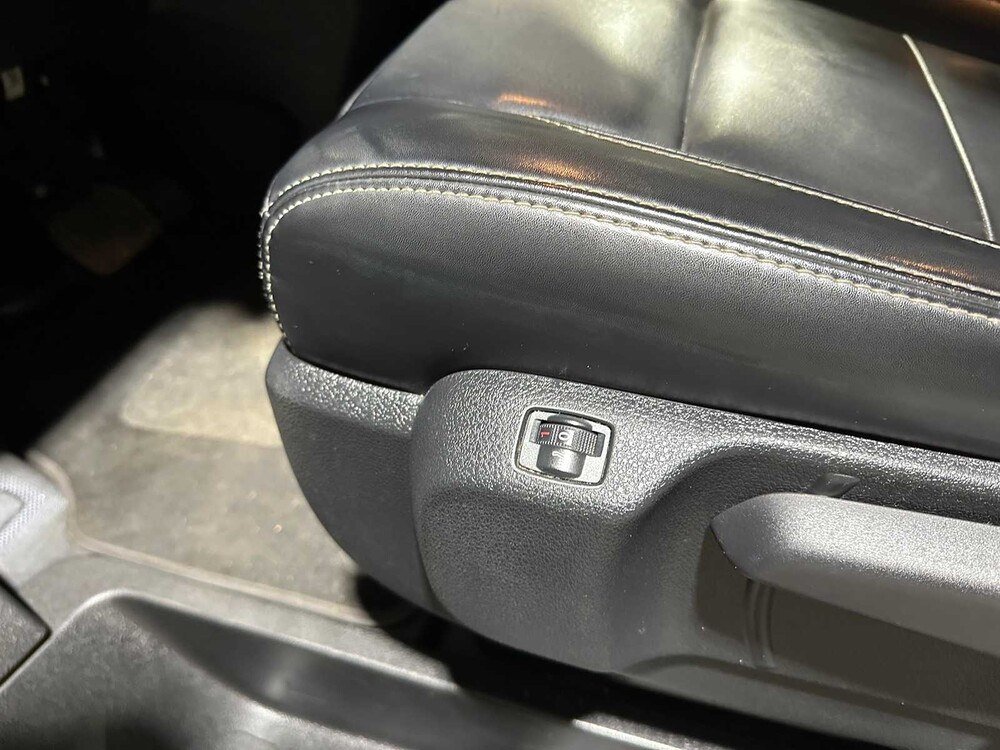 Peugeot Expert 2.0 BlueHDI 180 Long Sport DC NR 140 178pk 2020, VHL-45-G Bedrijfswagen