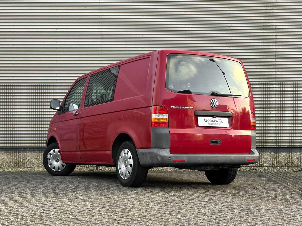 Volkswagen Transporter 2.5 TDI 300 Bud.DC 131pk 2005, 93-BT-SN Youngtimer