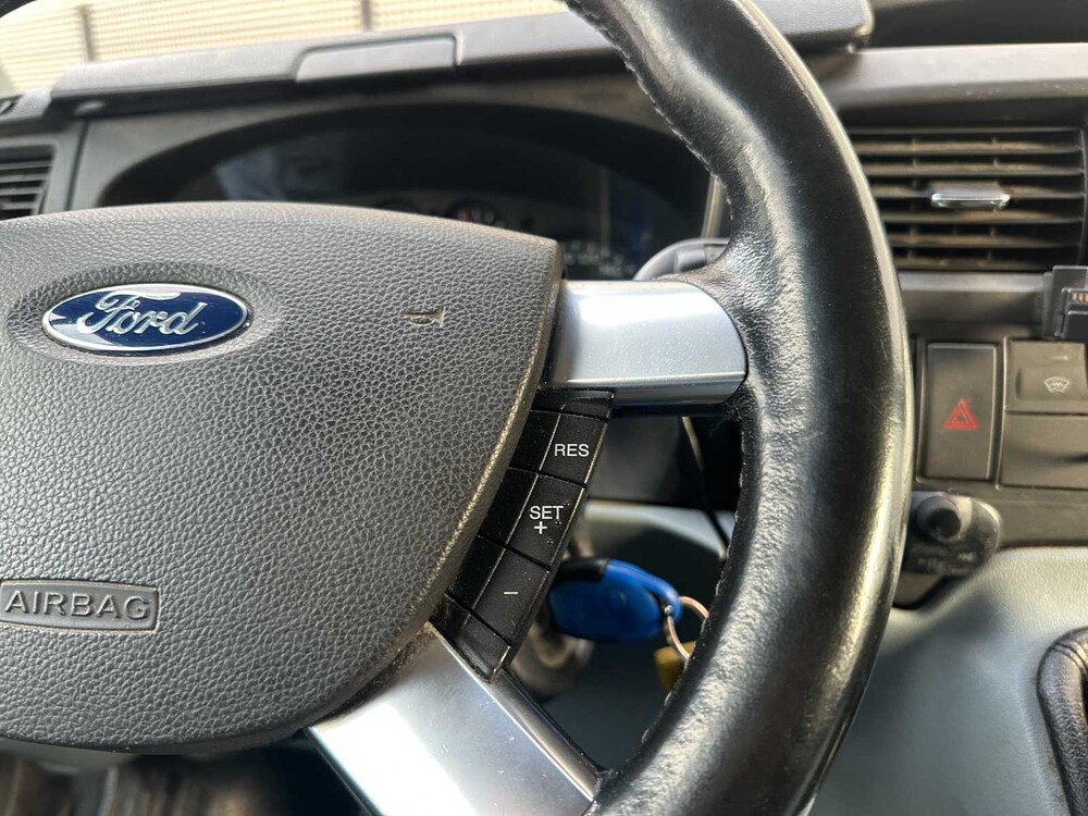 Ford Transit 350L 2.2 TDCI Ambiente HD DC 140pk 2013, VF-006-K