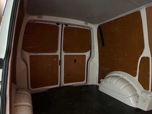 Volkswagen Transporter 2.0 TDI L1H1 28 90 PS 2021, VLF-37-F Nutzfahrzeug