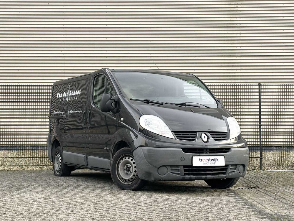 Renault Trafic 2.0 dCi T27 L1H1 Générique 114 PS 2010, 4-VGG-31