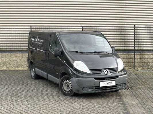 Renault Trafic 2.0 dCi T27 L1H1 Générique 114pk 2010, 4-VGG-31