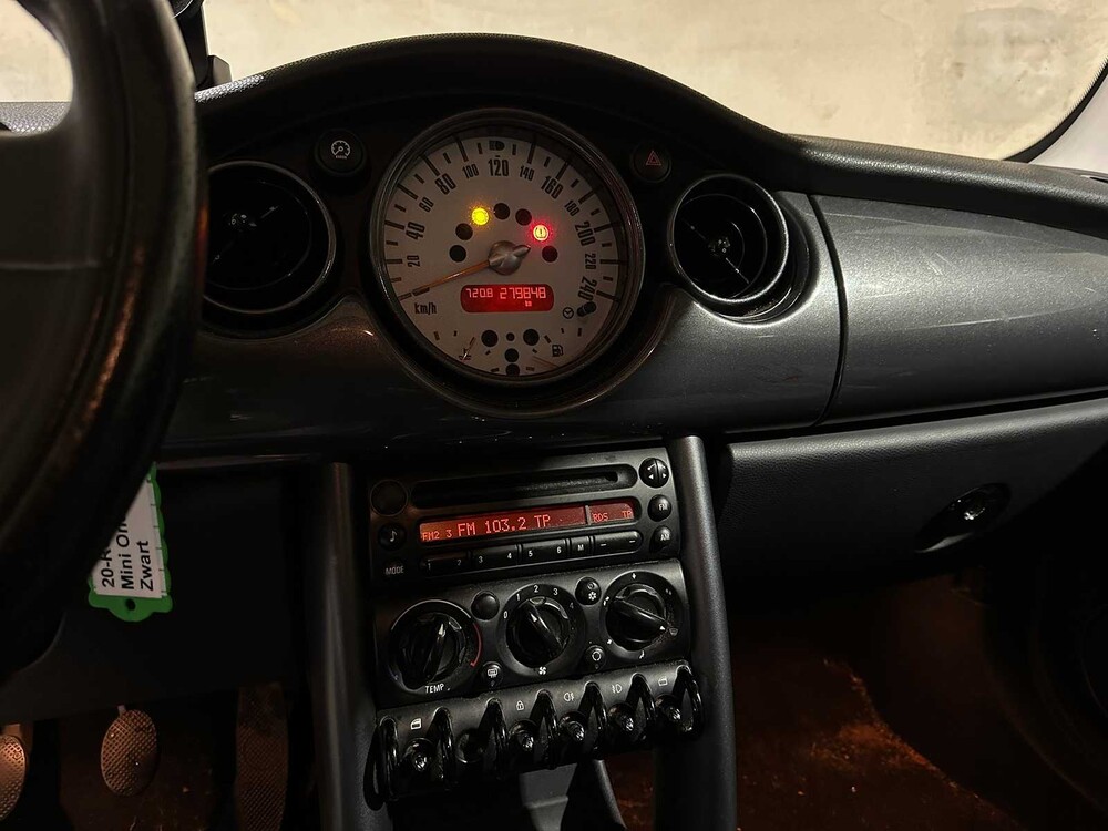 Mini 1.6 One Pepper 90pk 2005, 20-RS-BZ Youngtimer