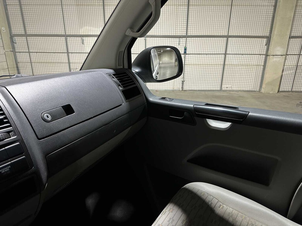 Volkswagen Transporter 2.0 TDI L1H1 150PK 2010, 6-VHK-98