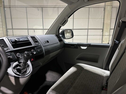 Volkswagen Transporter 2.0 TDI L1H1 150PK 2010, 6-VHK-98