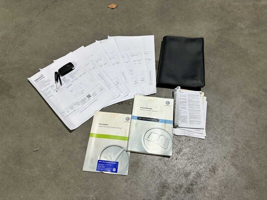 Volkswagen Transporter 2.0 TDI L1H1 150PK 2010, 6-VHK-98