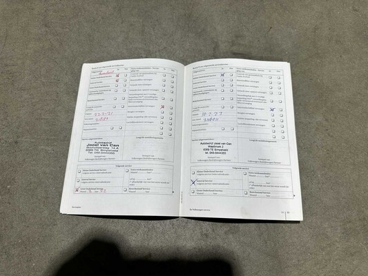 Volkswagen Transporter 2.0 TDI L1H1 150PK 2010, 6-VHK-98