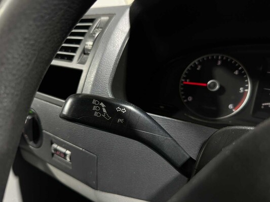 Volkswagen Transporter 2.0 TDI L1H1 150PK 2010, 6-VHK-98