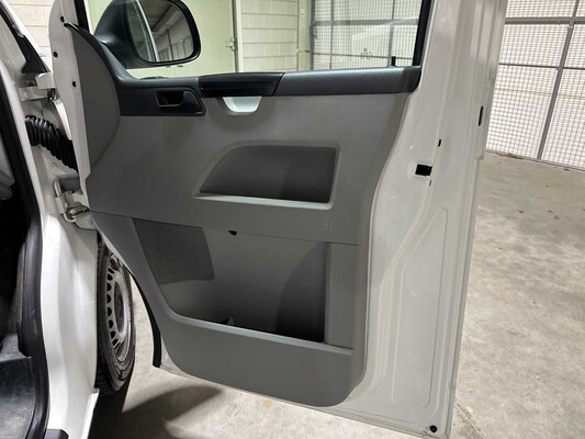 Volkswagen Transporter 2.0 TDI L1H1 150PS 2010, 6-VHK-98