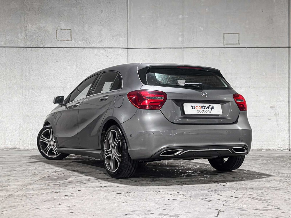Mercedes-Benz A180d Lease Edition 109 PS 2015 (Original-NL) A-Klasse, HJ-962-T