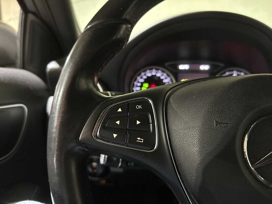 Mercedes-Benz A180d Lease Edition 109 PS 2015 (Original-NL) A-Klasse, HJ-962-T