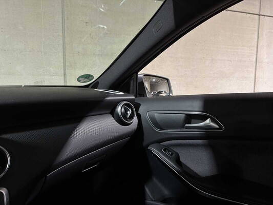 Mercedes-Benz A180d Lease Edition 109 PS 2015 (Original-NL) A-Klasse, HJ-962-T
