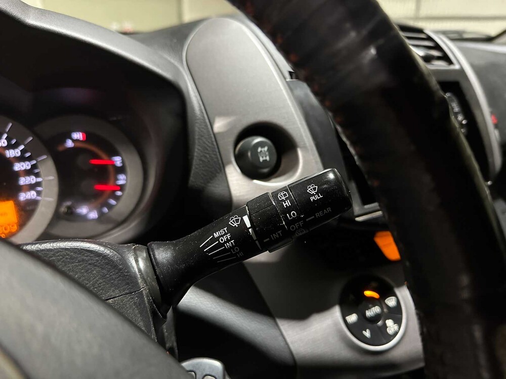 Toyota RAV4 2.2 D4-D Sol 136PK 2007, 36-VHF-6