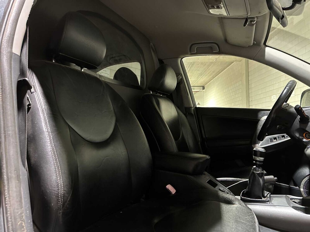Toyota RAV4 2.2 D4-D Sol 136PK 2007, 36-VHF-6